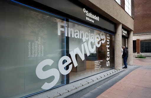 Servicios bancarios muy especializados sea cual sea el estadio y tamaño de las compañías